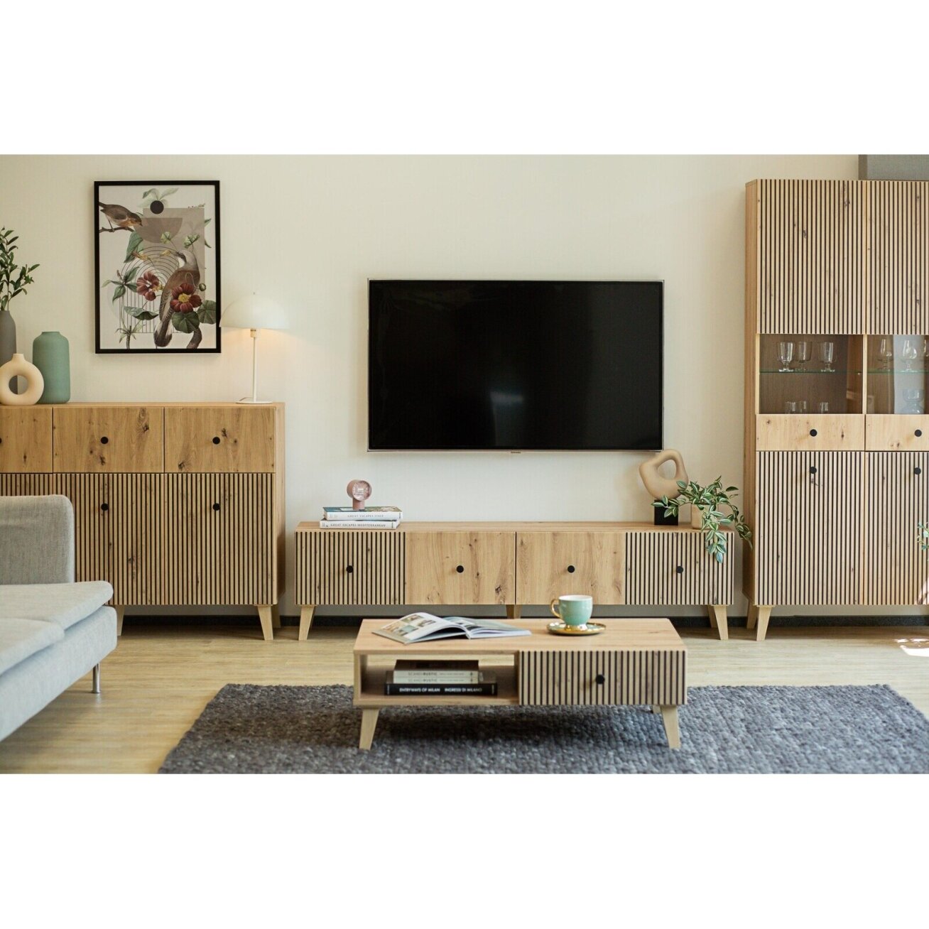 TV staliukas "BERLIN" 7